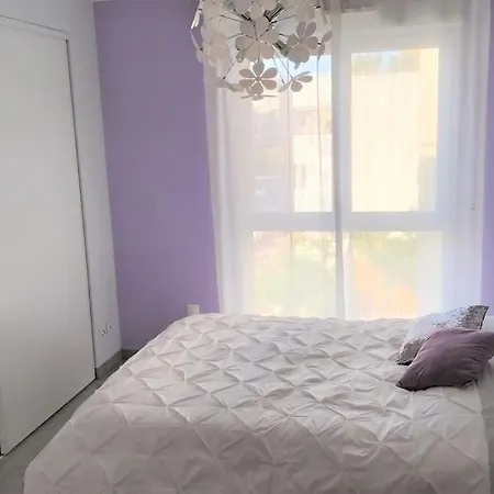Beau Duplex A Port Apartman